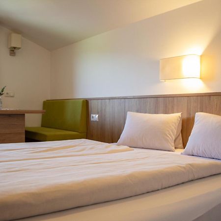 Aparthotel Holzmannhof Flachau Exterior foto